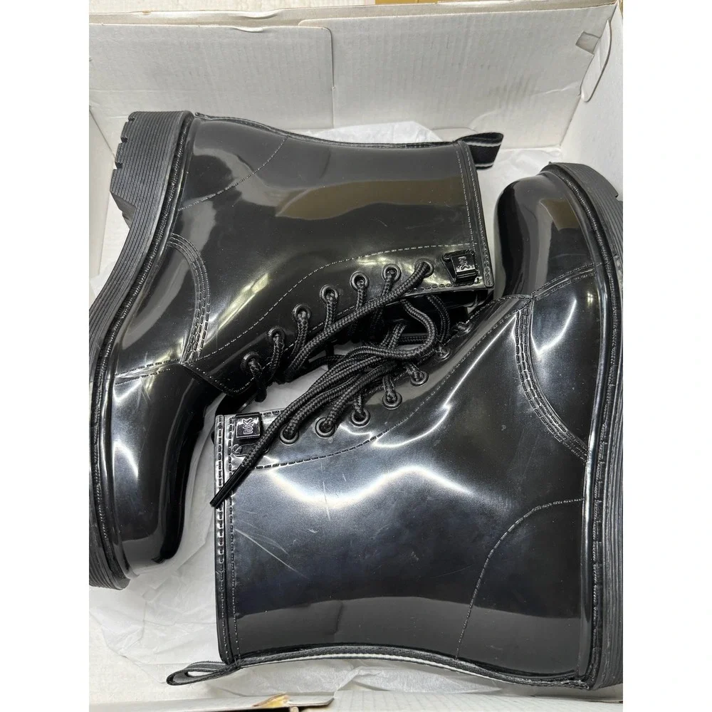 Michael Kors Tavie Rainbootie Combat Boot Black‎ Size 6 Logo Heel Lug Sole Edgy